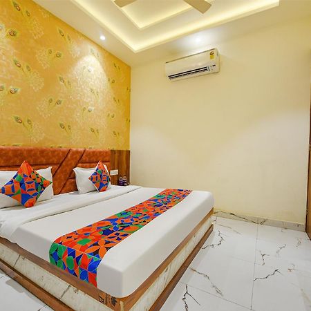 אמריצר Fabhotel Dm Residency מראה חיצוני תמונה