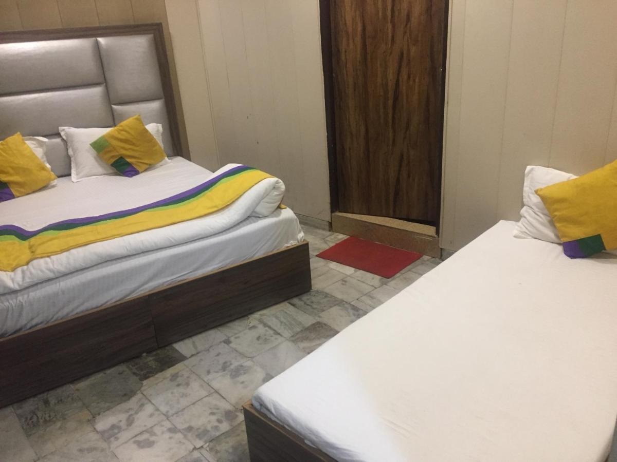 אמריצר Fabhotel Dm Residency מראה חיצוני תמונה