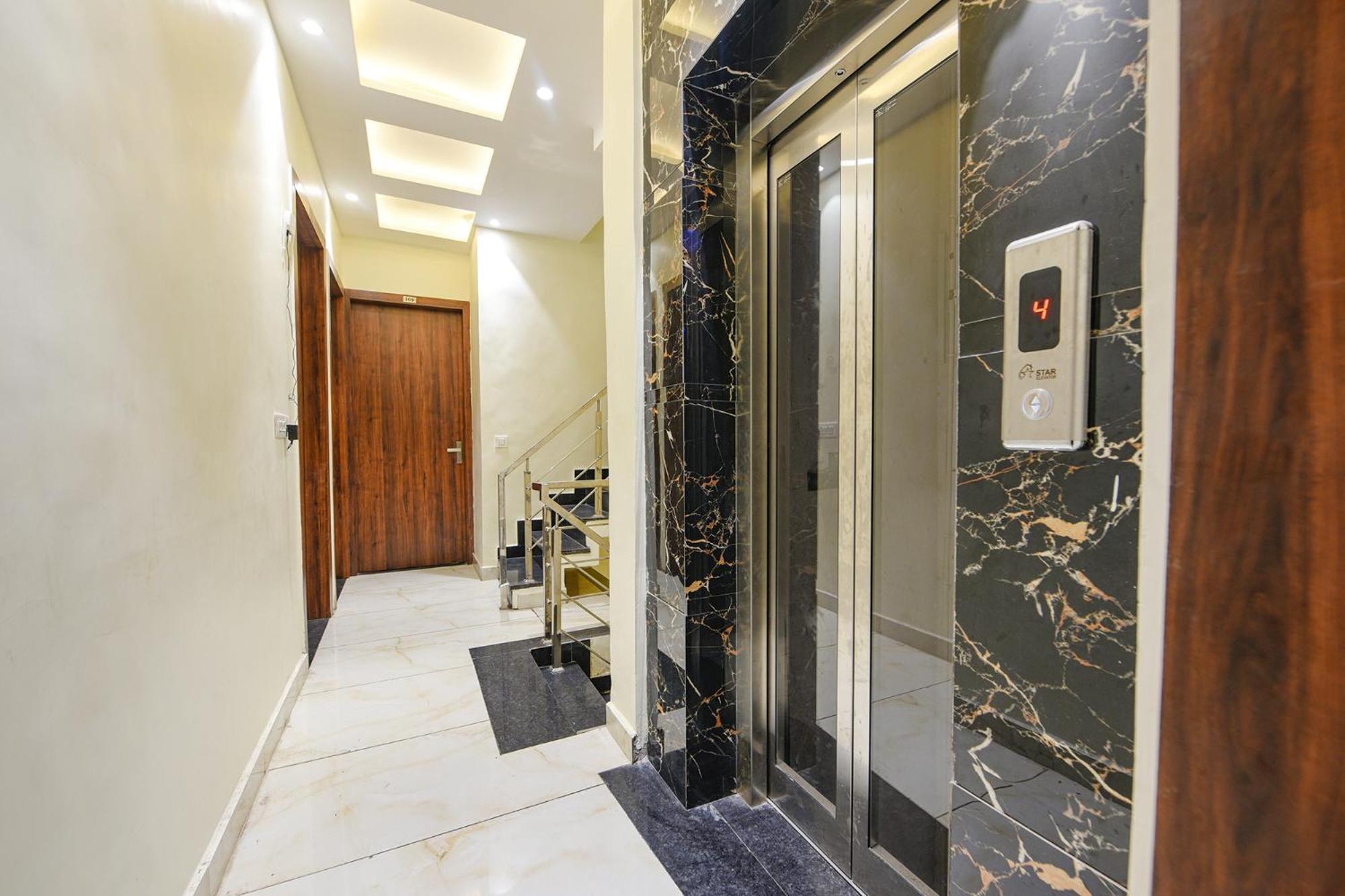 אמריצר Fabhotel Dm Residency מראה חיצוני תמונה