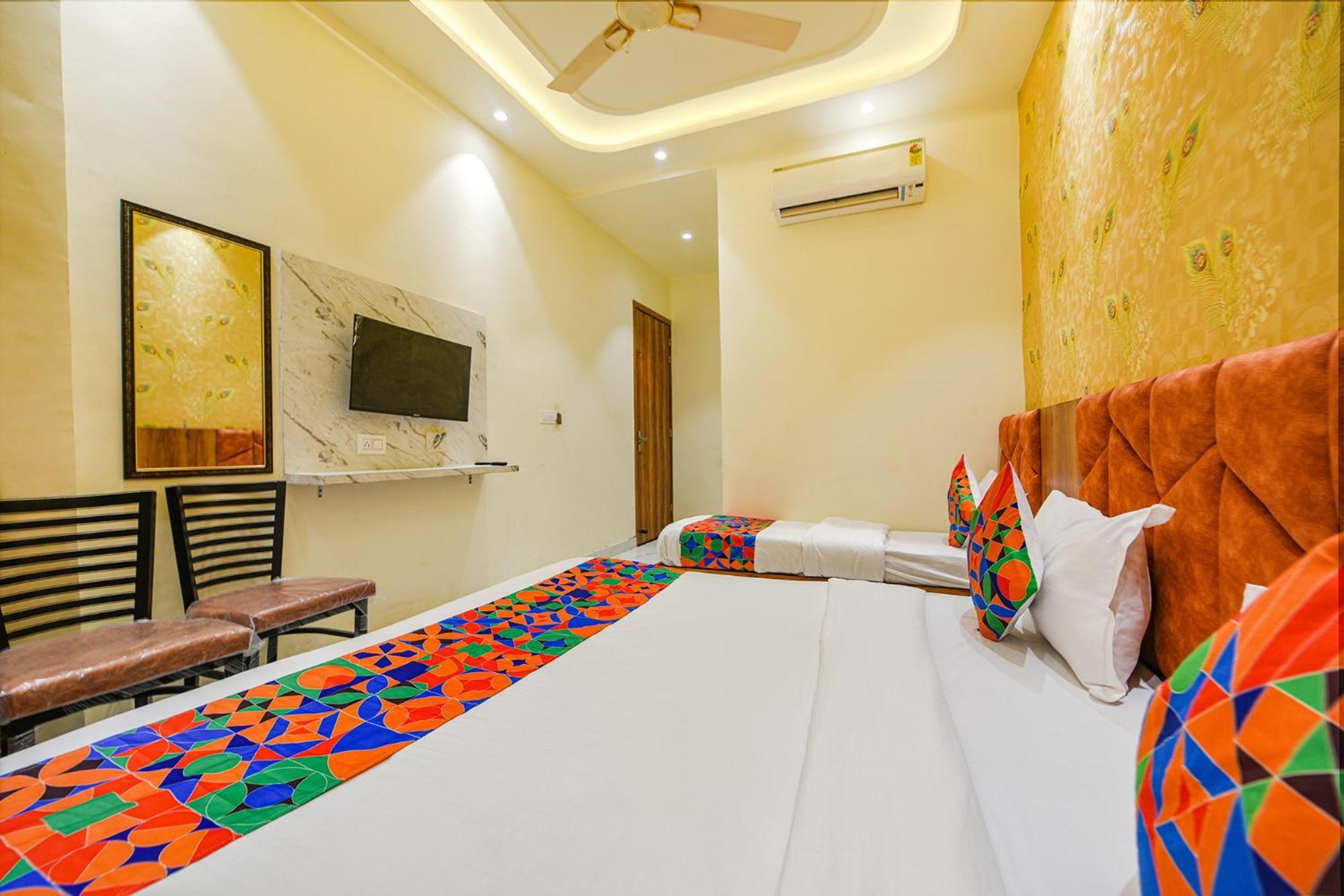 אמריצר Fabhotel Dm Residency מראה חיצוני תמונה
